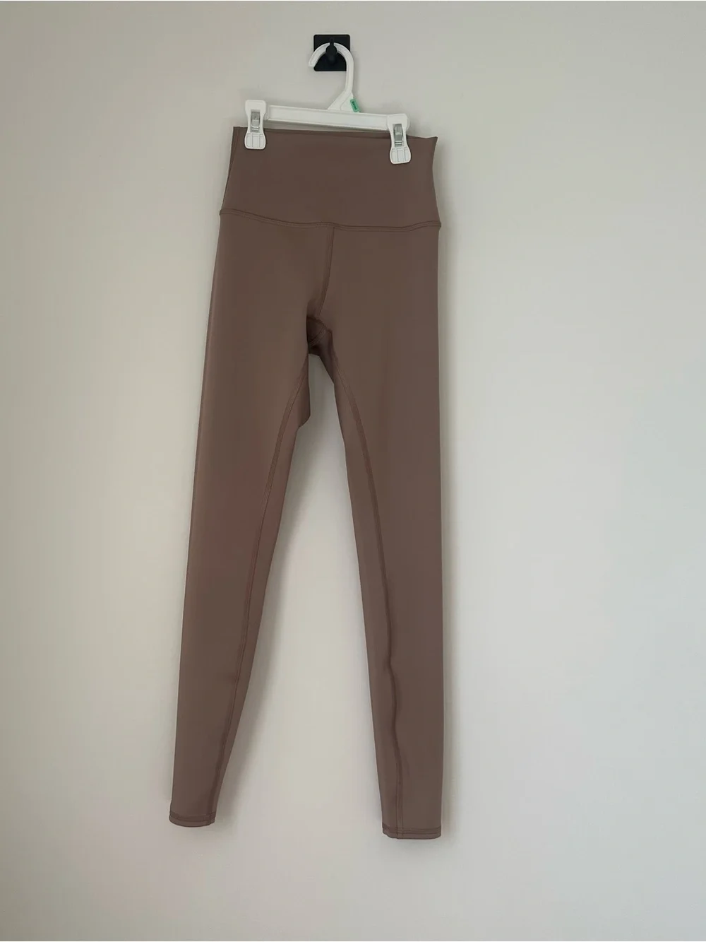 ALO Yoga comfortable strappy